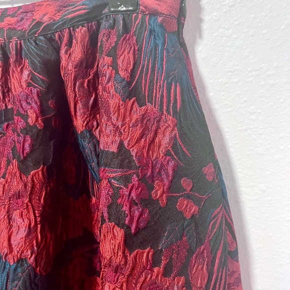 CeCe Red and Black Midi Bubble Skirt 2 - Picture 4 of 5